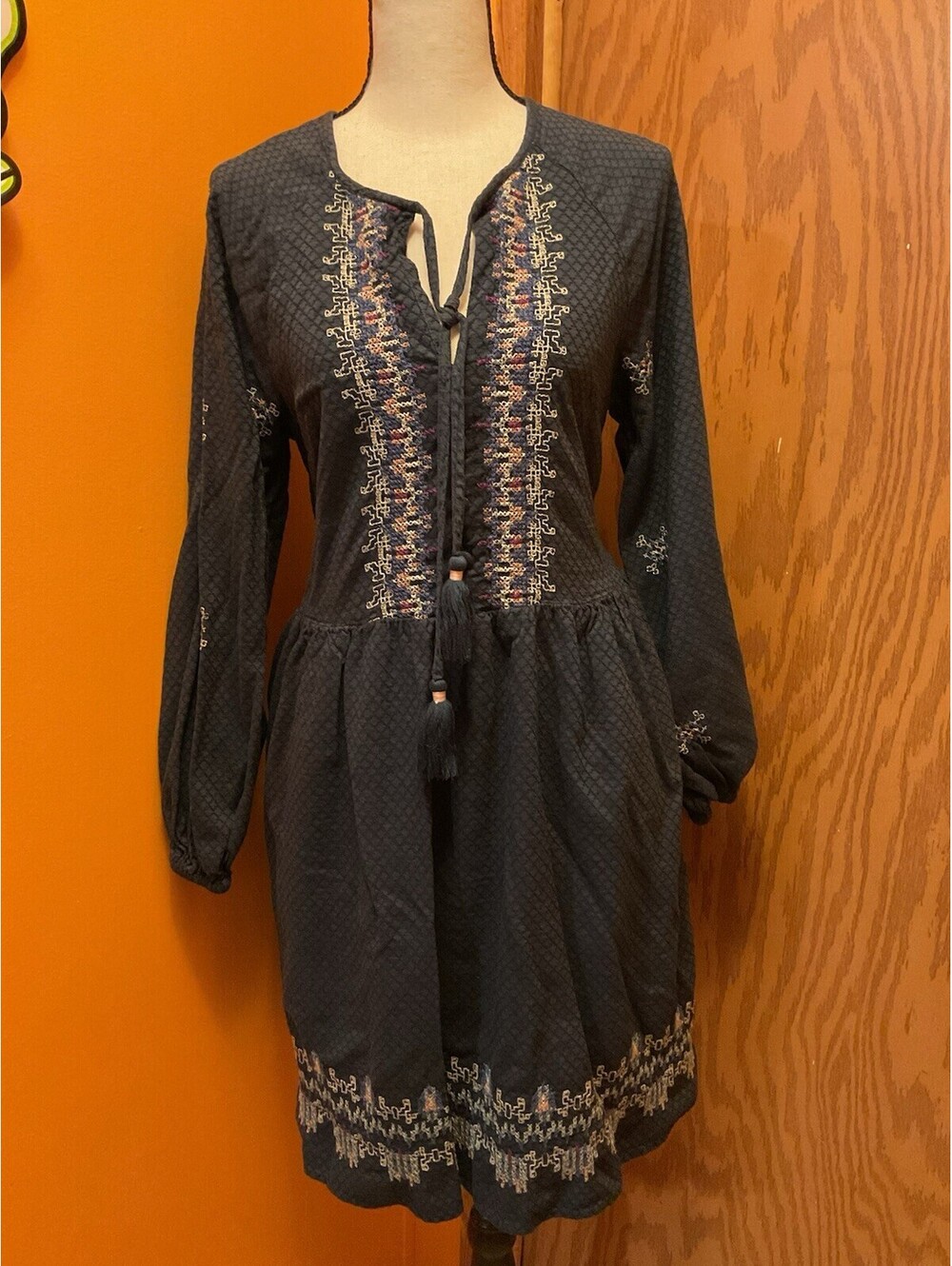 Knox Rose Navy Blue Embroidered Dress Size Medium